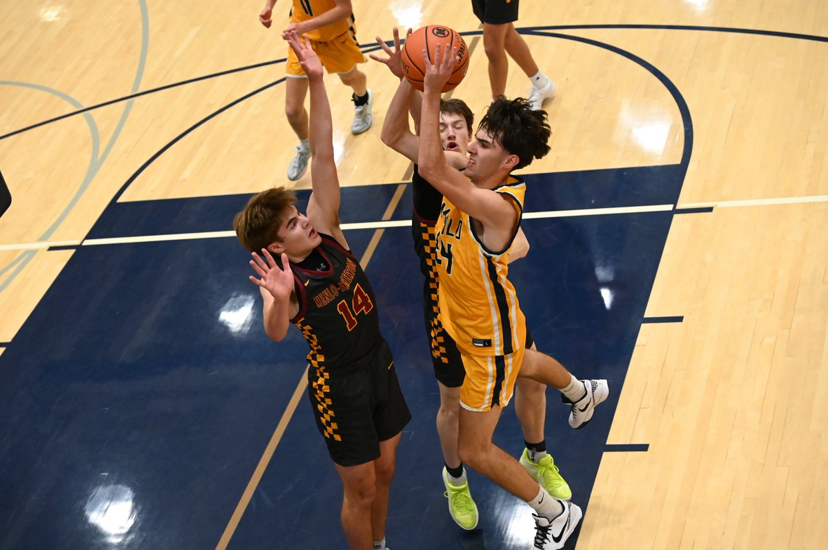 MenloSchoolAthletics (@menloknights) on Twitter photo Menlo-Atherton 66, Menlo School 52, final.
Tate Cohen posts 27 points & Sam Reznick has 4 rebounds, 3 steals for the Knights (4-3), who next play in the St. Francis-La Cañada Flintridge Tournament 12.26.
<a href="/menloschool/">Menlo School</a> Menlo-Atherton 66, Menlo School 52, final.
Tate Cohen posts 27 points & Sam Reznick has 4 rebounds, 3 steals for the Knights (4-3), who next play in the St. Francis-La Cañada Flintridge Tournament 12.26.
<a href="/menloschool/">Menlo School</a>