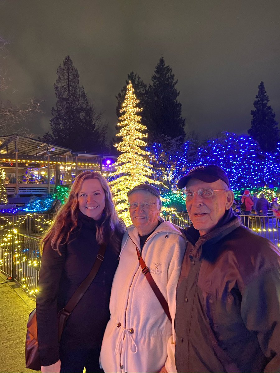 VanDusen #FestivalofLights in 10 degree weather.  Highly recommend!  

#VancouverChristmas