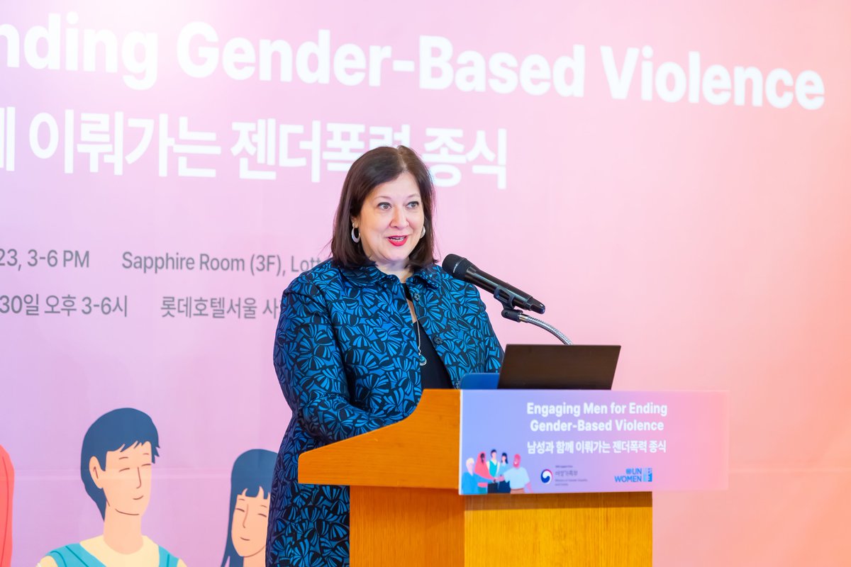 unwomenasia's tweet photo. “We have to transform bystanders into allies and aggressors into advocates,” said our Regional Director @elyassir_alia, at the event 'Engaging Men for Ending Gender-Based Violence,' hosted by #CentreinROK on the occasion of its 1st anniversary.

Read more➡️https://t.co/Jbz5WysNQu https://t.co/NTYPhLKqb7