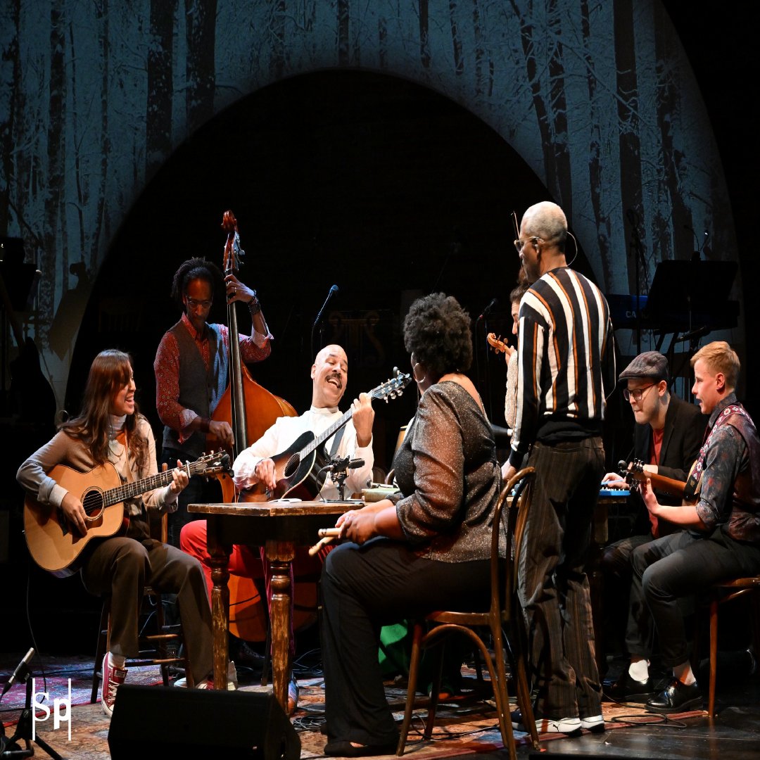 Soulpepper's tweet image. What happens when you mashup classic Christmas carols with songs from Joni Mitchell, Prince, U2, Bob Dylan, Simon &amp;amp; Garfunkel, &amp;amp; more? You get, On a Night Like This, a one-of-a-kind Holiday concert experience.

On stage for a limited time until Dec 31:

tickets.youngcentre.ca/overview/14045