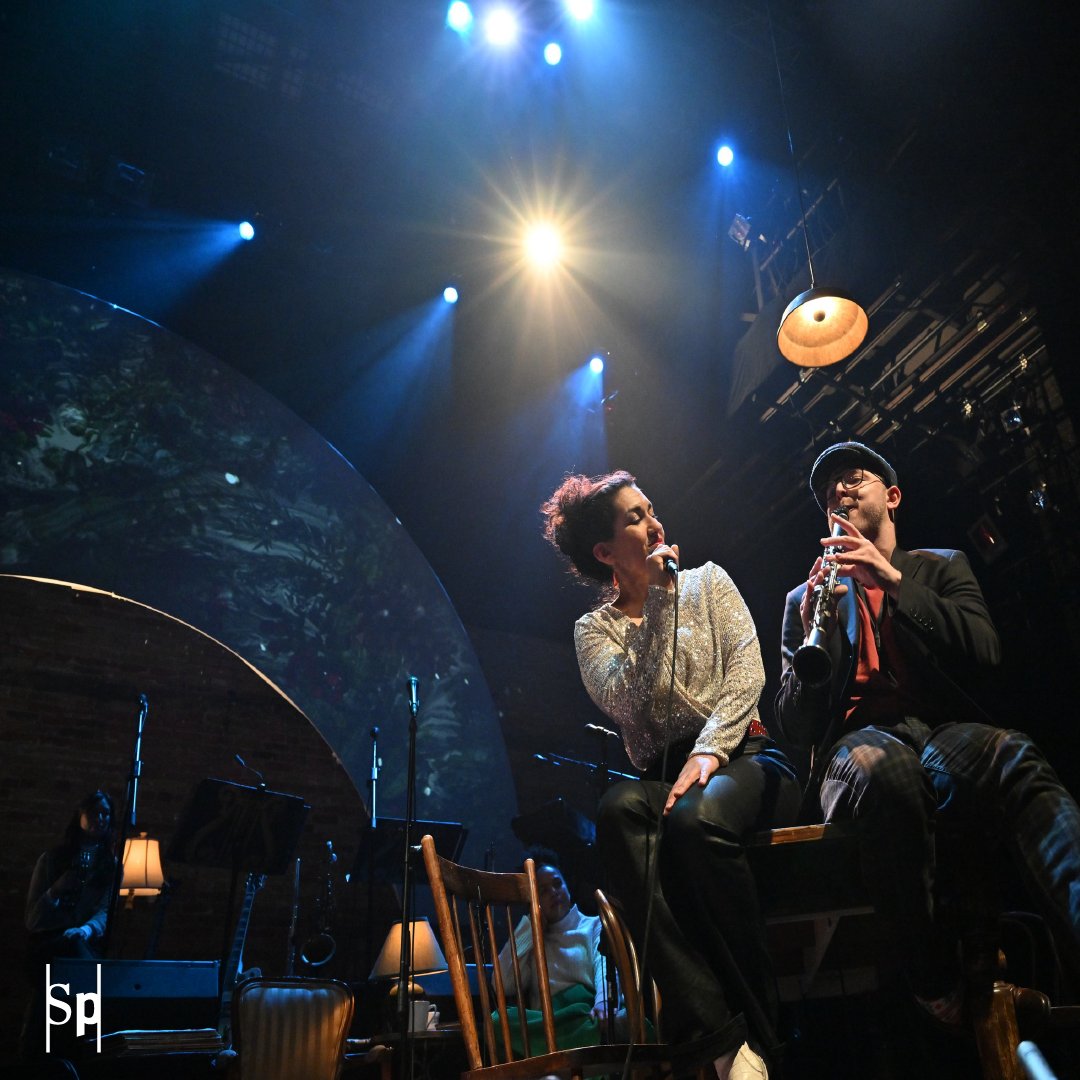 Soulpepper's tweet image. What happens when you mashup classic Christmas carols with songs from Joni Mitchell, Prince, U2, Bob Dylan, Simon &amp;amp; Garfunkel, &amp;amp; more? You get, On a Night Like This, a one-of-a-kind Holiday concert experience.

On stage for a limited time until Dec 31:

tickets.youngcentre.ca/overview/14045