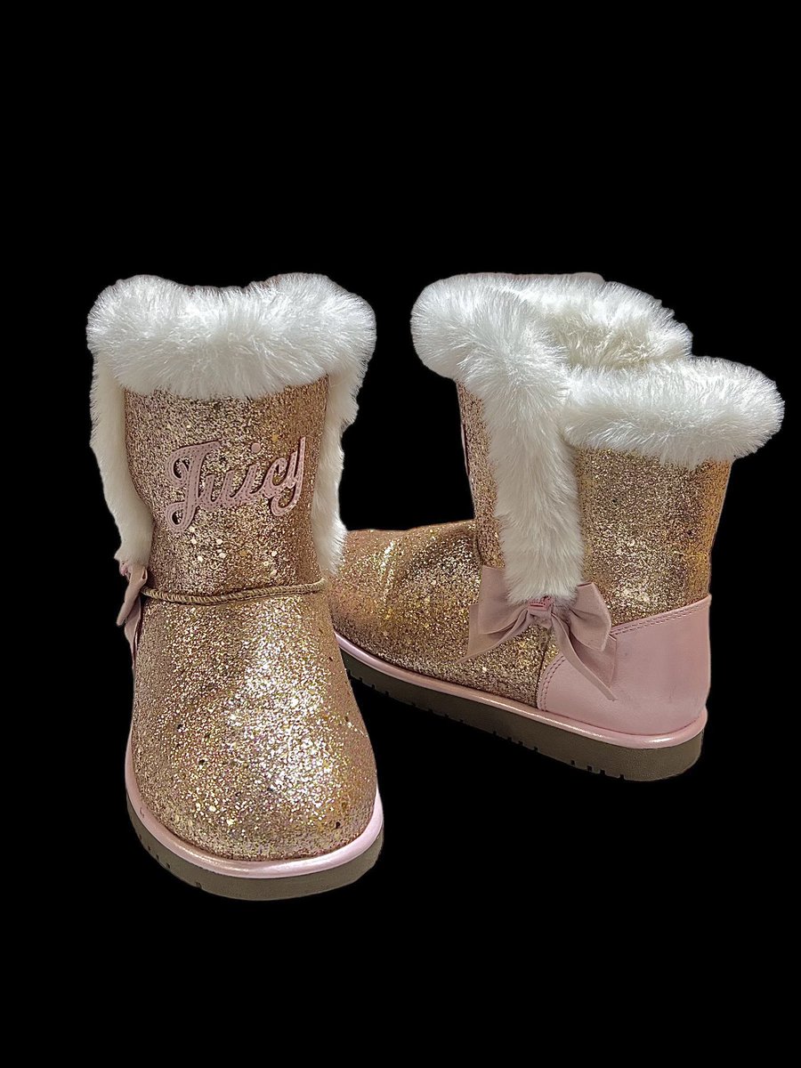 DejaVu_Consign's tweet photo. Youth 4 #juicycouture https://t.co/6TDgc17Bjw