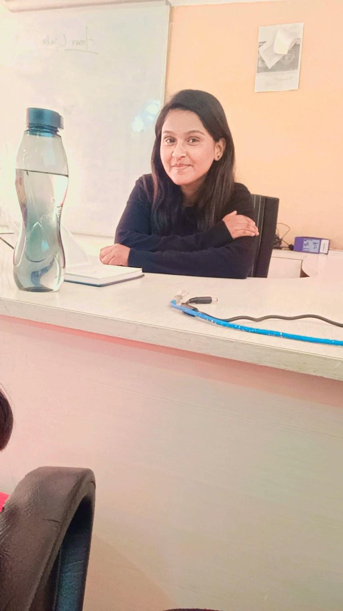 भगवान के लिए पैसा खर्च मत करो। उतना ही पैसा शिक्षा के लिए दो। मंदिर मत भरो। जो छात्र होशियार है, उसे पैसे दे दो। शिक्षा पर पैसा खर्च करें, दान पर नहीं।

संत गाडगे बाबा 🙏🙏🙏🙏