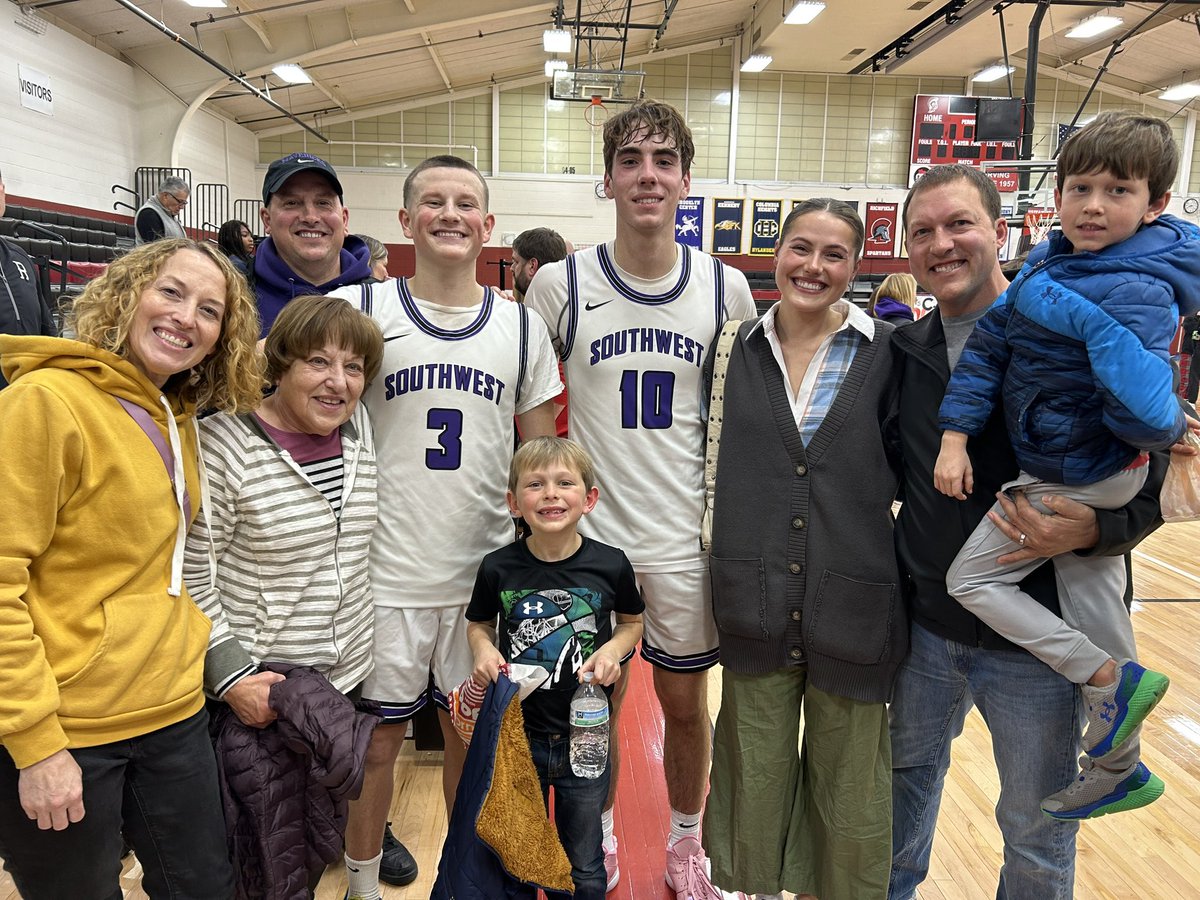 Alan Andersen (@plhsgovernment) on Twitter photo Big road win for the <a href="/lakers_sw/">MPLS SW Boys Basketball</a> at Richfield <a href="/Abe_Andersen/">abe</a> 18 <a href="/lbfarniok/">Liam Farniok</a> 26 Abe’s fan club from from SD showed out! Big road win for the <a href="/lakers_sw/">MPLS SW Boys Basketball</a> at Richfield <a href="/Abe_Andersen/">abe</a> 18 <a href="/lbfarniok/">Liam Farniok</a> 26 Abe’s fan club from from SD showed out!