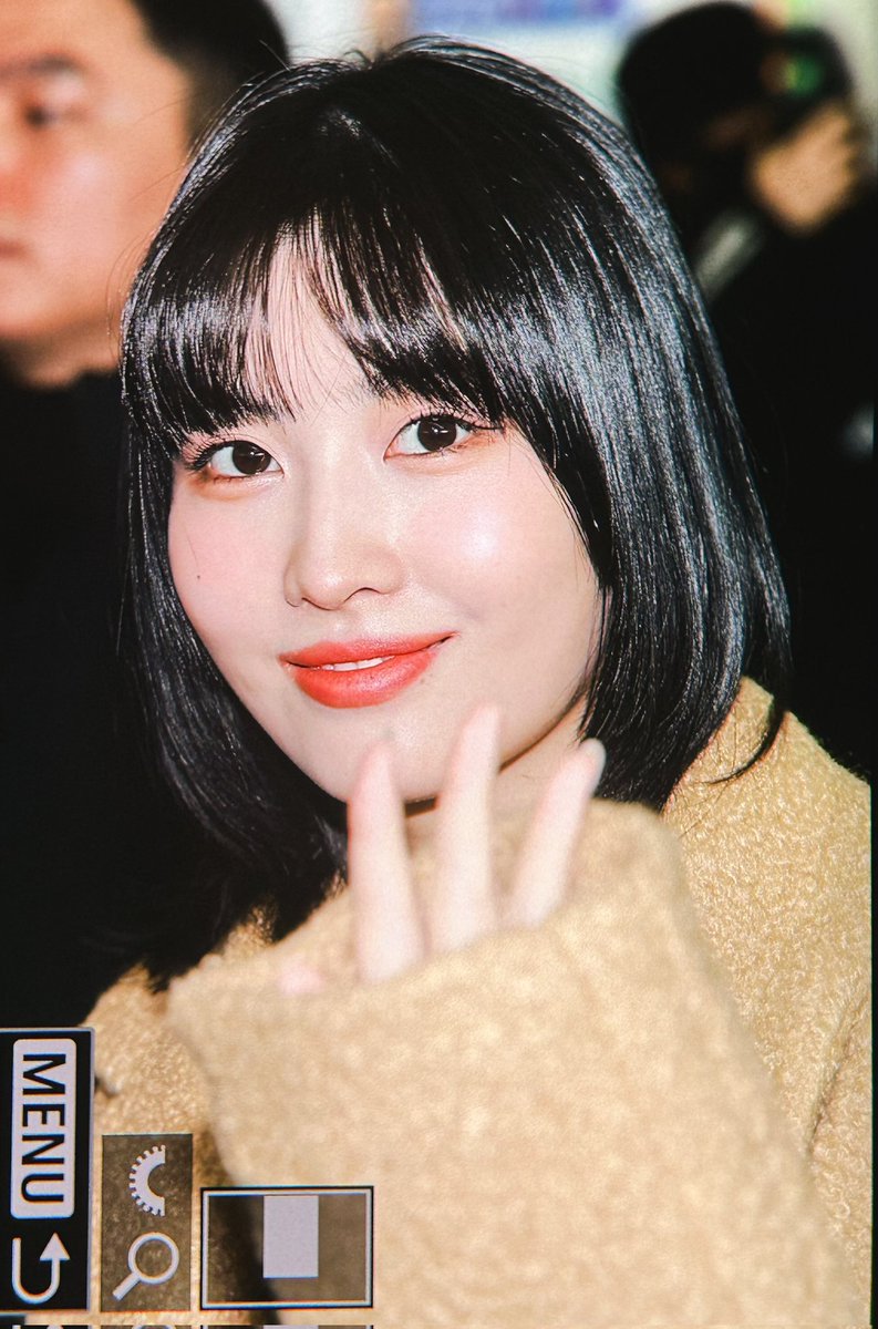 231223 이쁘넹 트와이스 모모 TWICE MOMO