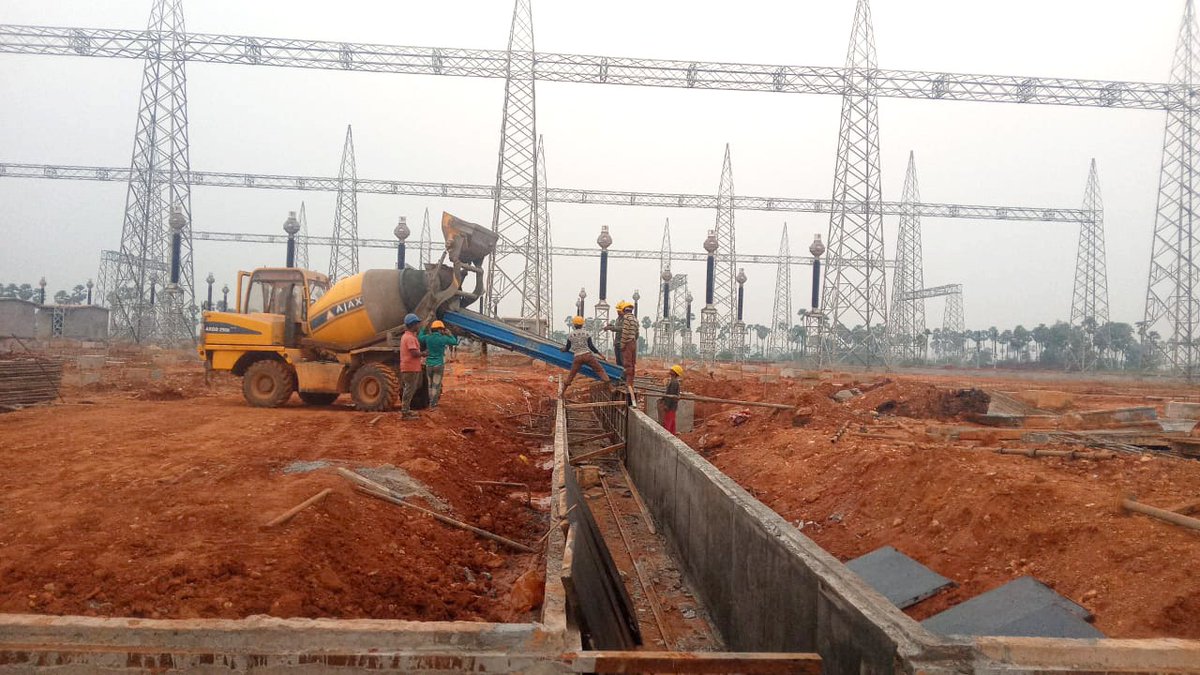 For the #APTRANSCO, #MEIL is executing the #GudivadaSubstation in #AndhraPradesh. Currently, in the 400Kv segment, cable trench wall casting is ongoing.
#RenewableEnergy #power #powergrid #Electricity