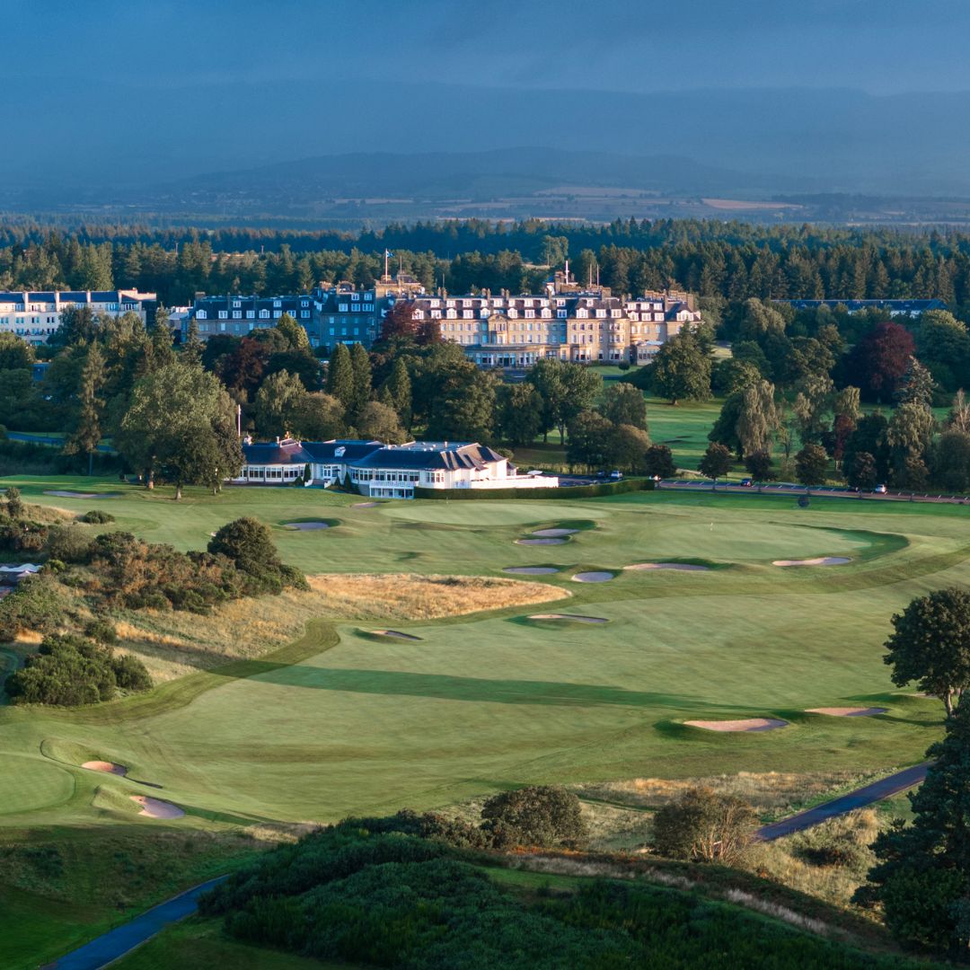What a way to finish the year!🏆 We’re so proud to again be ranked #2 in the world in @golfworld_top100 @todaysgolfer Top 100 Golf Resorts list!🤗 We’re now the #1 golf resort in the UK & Ireland, #1 in Europe, & #1 in the world, beyond the shores of the USA. #LoveGlen #GWTop100