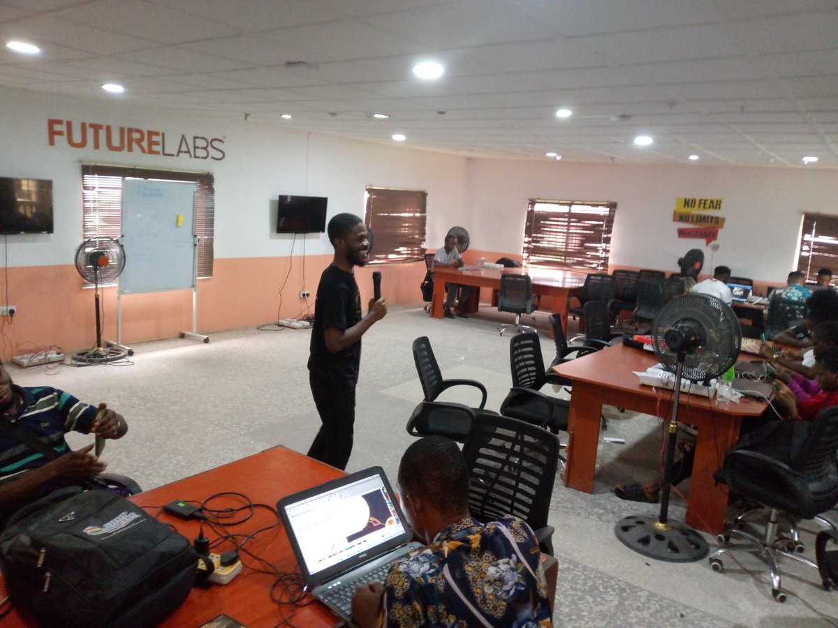 Usenmfon_Uko's tweet image. #Futurelabs
#IkotEkpene