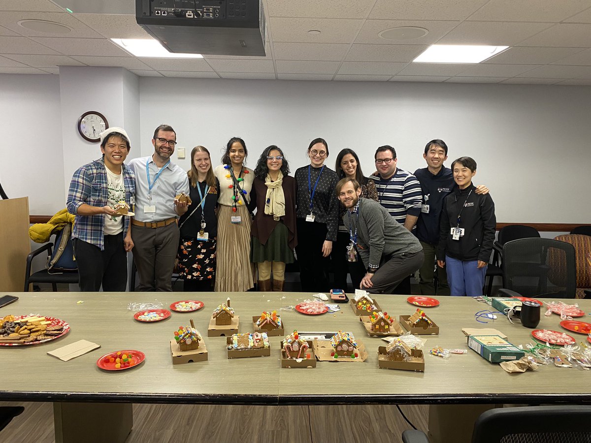 We enjoyed some holiday fun constructing gingerbread houses with our friends @CHOPNephrology 🏠🎁 #holidayfun #HolidaySpirit