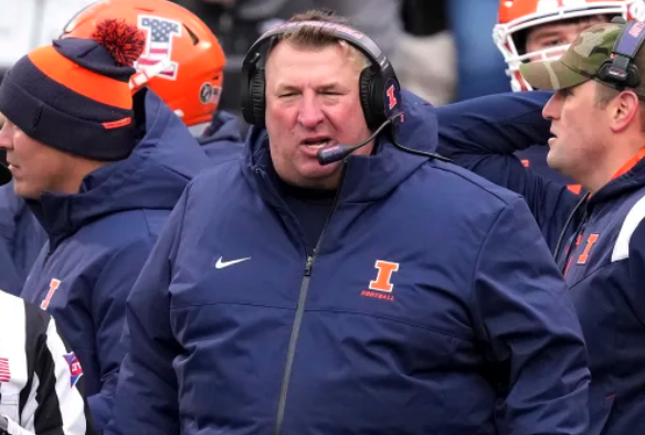 New: My Take and Breakdown of the University of Illinois Class of 2024 is here. Top impact player? Sleeeper name to watch? Who was the one who got away? My Overall grade and more edgytim.forums.rivals.com/threads/my-tak… @eddietuerk78 @tysean_griffin