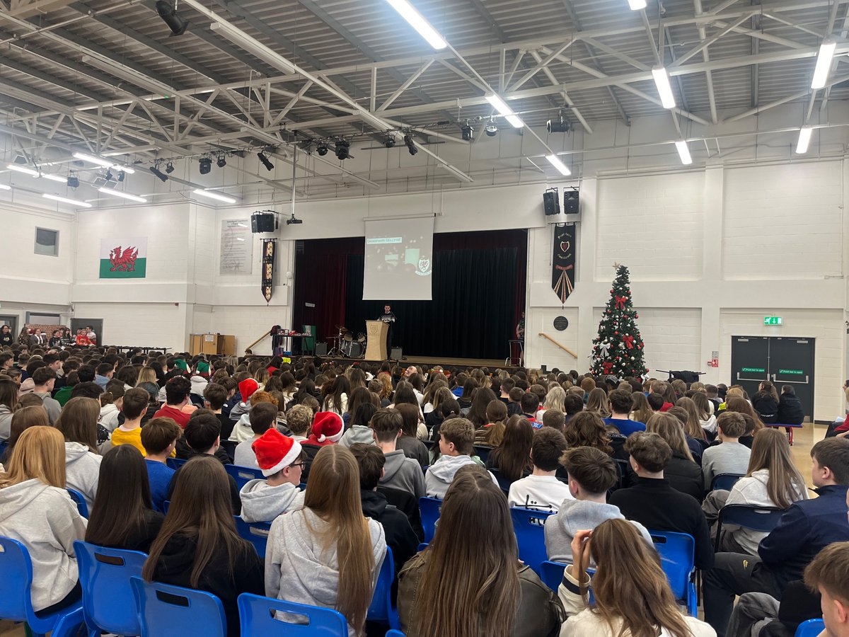 Ysgol Gyfun Cwm Rhymni Tua'r Goleuni