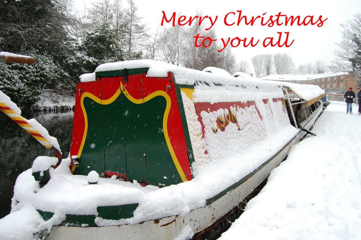 A very Merry Christmas to you all.

#StaySafe 
Please - #DontDrinkandDrown

#CanalRiverTrust #Canals  & #Waterways can provide #Peace & #calm for your own #Wellbeing #Lifesbetterbywater #KeepCanalsAlive