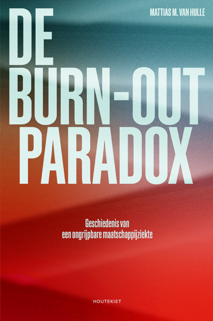 Onze redacteur Peggy De Prins las het nieuwste boek van socioloog Mattias M. Van Hulle. 'De burn-out paradox is een boek dat geen directe remedies biedt voor een burn-out, maar je wel leert om verder te kijken dan de gebruikelijke 'veerkracht-trainingen'. tijdschriftvoorhrm.nl/de-burn-out-pa…