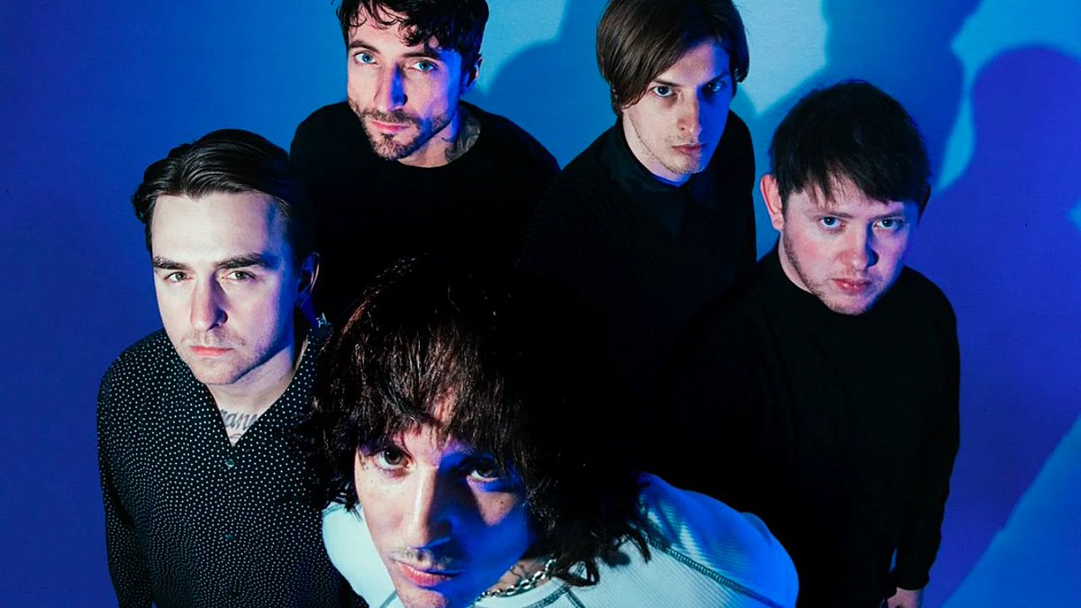 Bring Me The Horizon trennen sich von Keyboarder Jordan Fish
morecore.de/news/bring-me-…

Foto: Bring Me The Horizon / Offizielles Pressebild
#bringmethehorizon #bmth #jordanfish