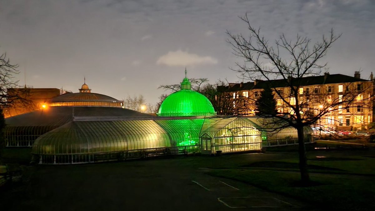 We are going green for @NSPCC_Scotland and the Walk for Children Christmas fundraising walk. Hundreds of people across the UK walk 5k on 22 December, the longest night of the year. Because for children suffering abuse, every night feels like the longest.