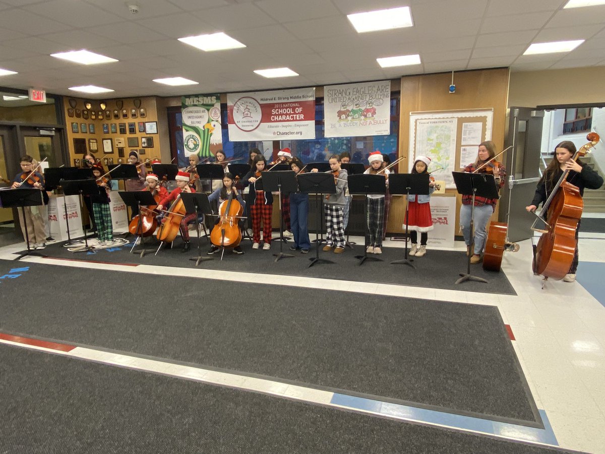 MESMSHorowitz's tweet image. What a wonderful way you enter the building with music by our Chamber orchestra with special guest, Mrs. O’Connell. Thanks to Ms. Morrison for arranging this treat! @mesmspta @YorktownCSD @RonHattar