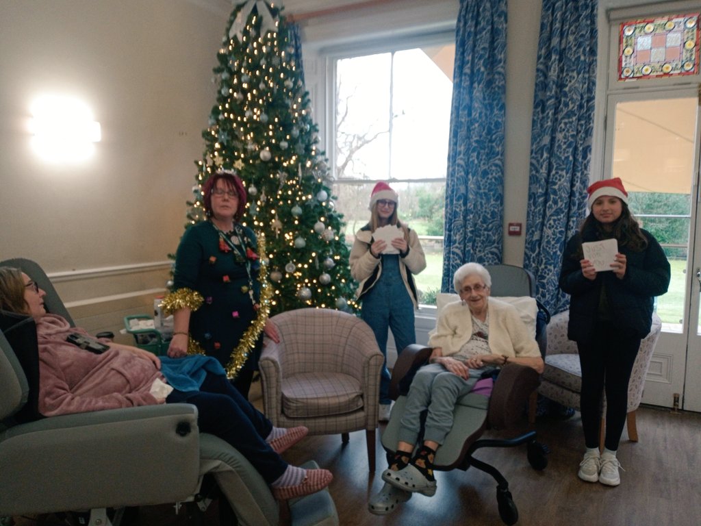 Today we delivered hand written Christmas cards to 3 care homes in Thetford from the young commissioners of Thetford YAG. The residents were absolutely thrilled to receive them. #fordplacecarehome #redgatehouse #laburnhamgrove