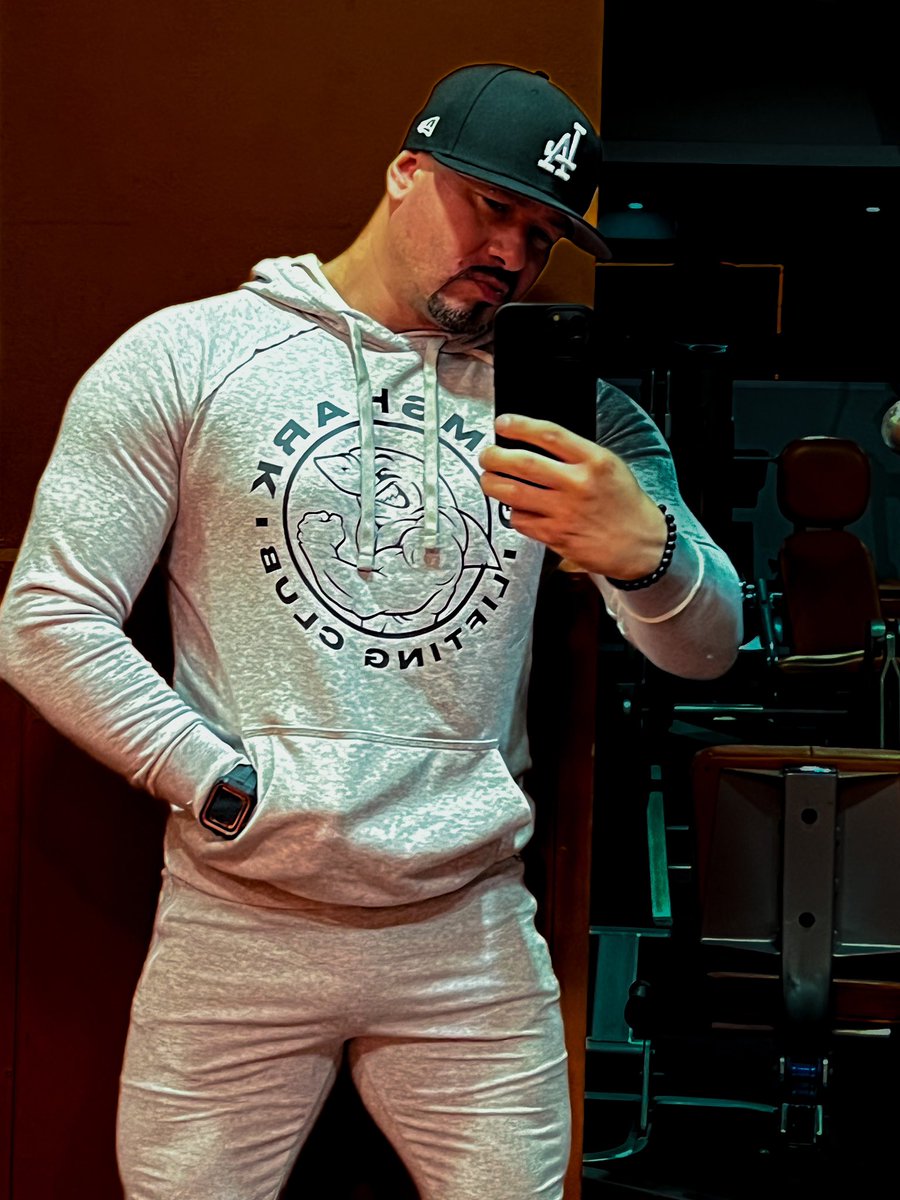 bambam_trainer's tweet photo. Por fin es viernes y el cuerpo ya quiere irse a dormir!!!!

#FridayFeeling #FridayMotivation #FridayMood #fridayfitness https://t.co/UhlzlBsnxS