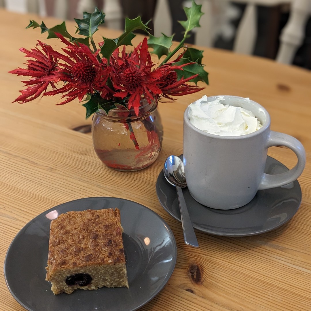 If you're looking for a festive treat to enjoy on a chilly morning, look no further! This gingerbread latte and cherry almond flapjack are the perfect pair. ☕️🍰

#christmas #merrychristmas #happyholidays #holidayseason #festive #christmastime #museum #bwmuseum #bistro