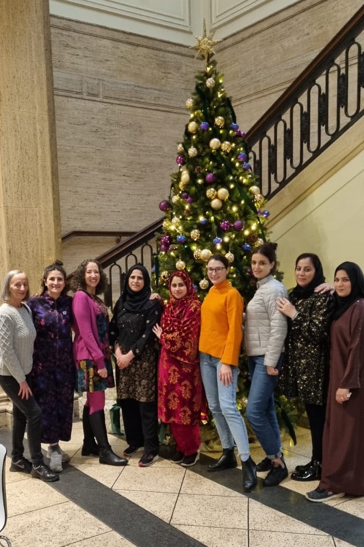 We are definitely Stronger Together! A small group of us organised a social outing to the Walker Art Gallery for the end-of-project celebration for Stronger Together dance sessions for women. Funding by @tnlcommunityfund and @elizabethrathbonetrust