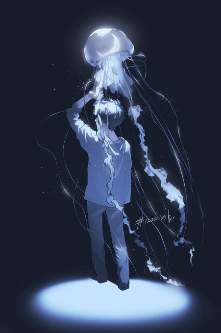 「jellyfish standing」 illustration images(Latest)