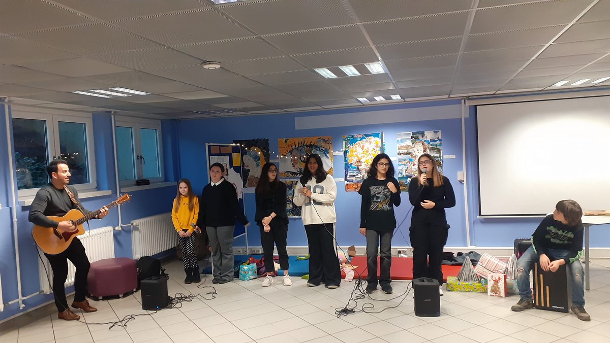 IBatHPC's tweet image. Here are some impressions from our #winter market this week. Thanks to all students, teachers and parents for this amazing day!

#MerryChristmas 

#IBatHPC #BelongEngageGrow #IB #Heidelberg #education #internationalschool #CAS