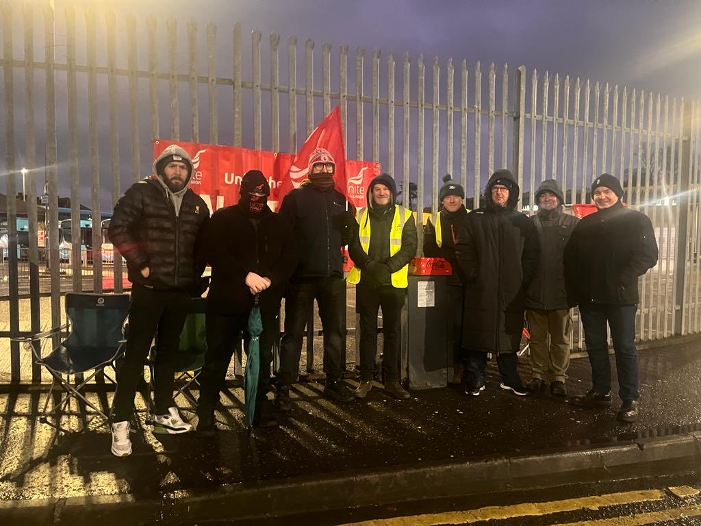 Susan Fitzgerald (@1977susan) on Twitter photo Missed all the media on this today - too busy being deafened by all the shouts and beeps of support at pickets! These strikes are about defending public services - all of which are underfunded and being damaged. <a href="/UniteunionNI/">Unite the Union NI</a> Missed all the media on this today - too busy being deafened by all the shouts and beeps of support at pickets! These strikes are about defending public services - all of which are underfunded and being damaged. <a href="/UniteunionNI/">Unite the Union NI</a>