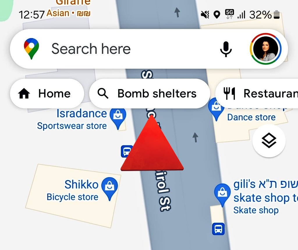 באיזה עוד מדינה בעולם יש פיצ'ר באפליקציית @googlemaps למציאת המקלט הקרוב בסביבתך? #only_in_israel #BringThemHomeNow