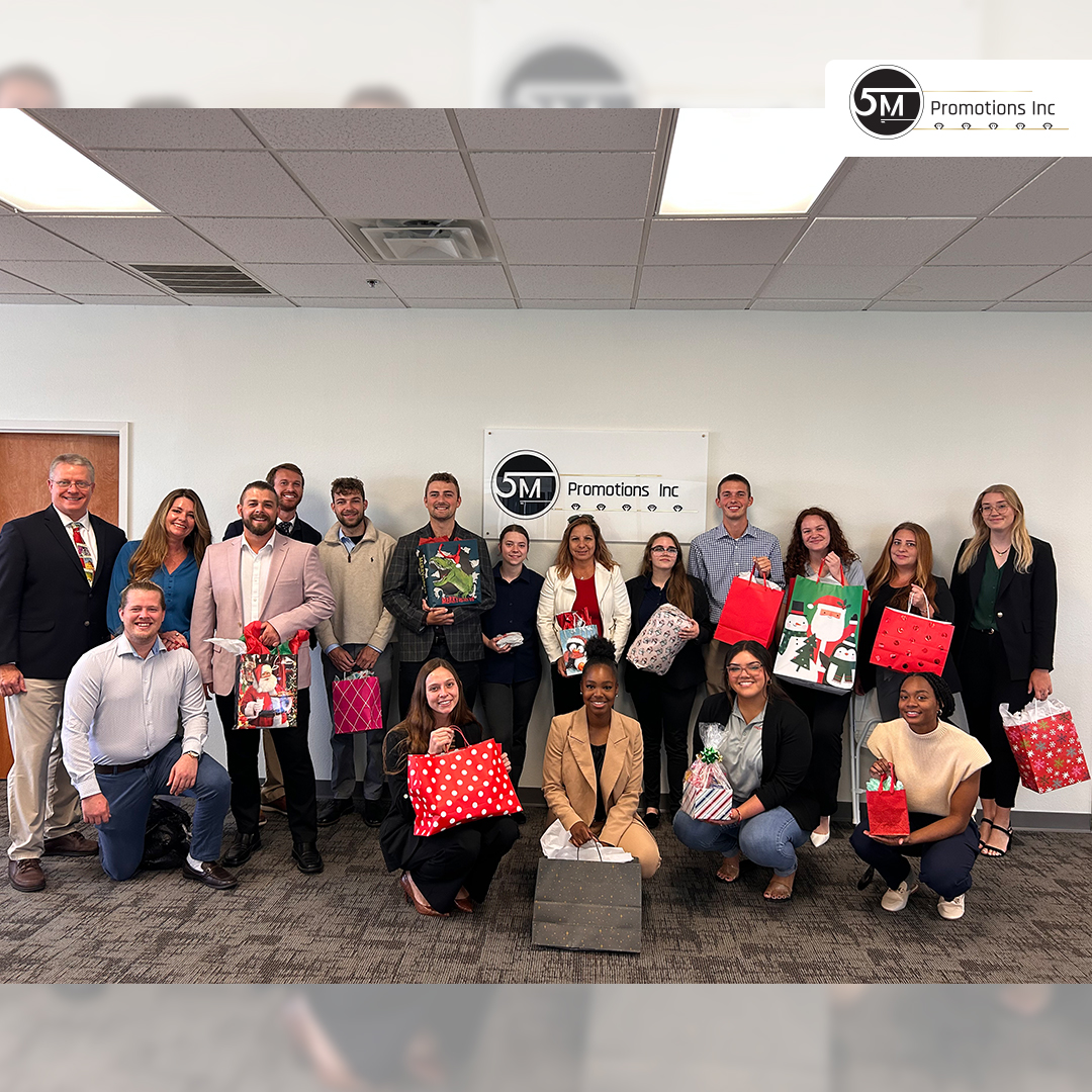 Spreading holiday cheer with a dash of mystery – Secret Santa with the office leaders! 🎅🎁 Laughter, surprises, and festive vibes. Cheers to the joy of giving and the spirit of teamwork!

#5MPromotionsInc #OfficeTraditions #SecretSantaMagic #HolidayCheer #SecretSanta