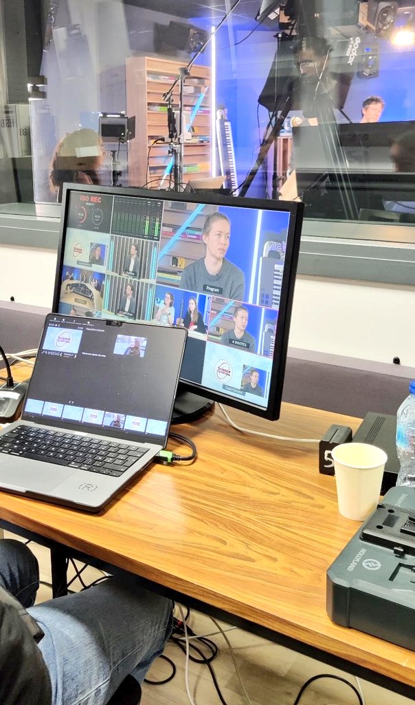 Inria_Nancy's tweet image. Ça tourne 🎬 Reconnaissance vocale et respect de la vie privée des utilisateurs : Nathalie Vauquier &amp;amp; Emmanuel Vincent, scientifiques @Inria et membres de la startup @NijtaAI, en parlent dans l'émission #ScienceEnDirect @EspritSorcier  !  À découvrir prochainement ☺️