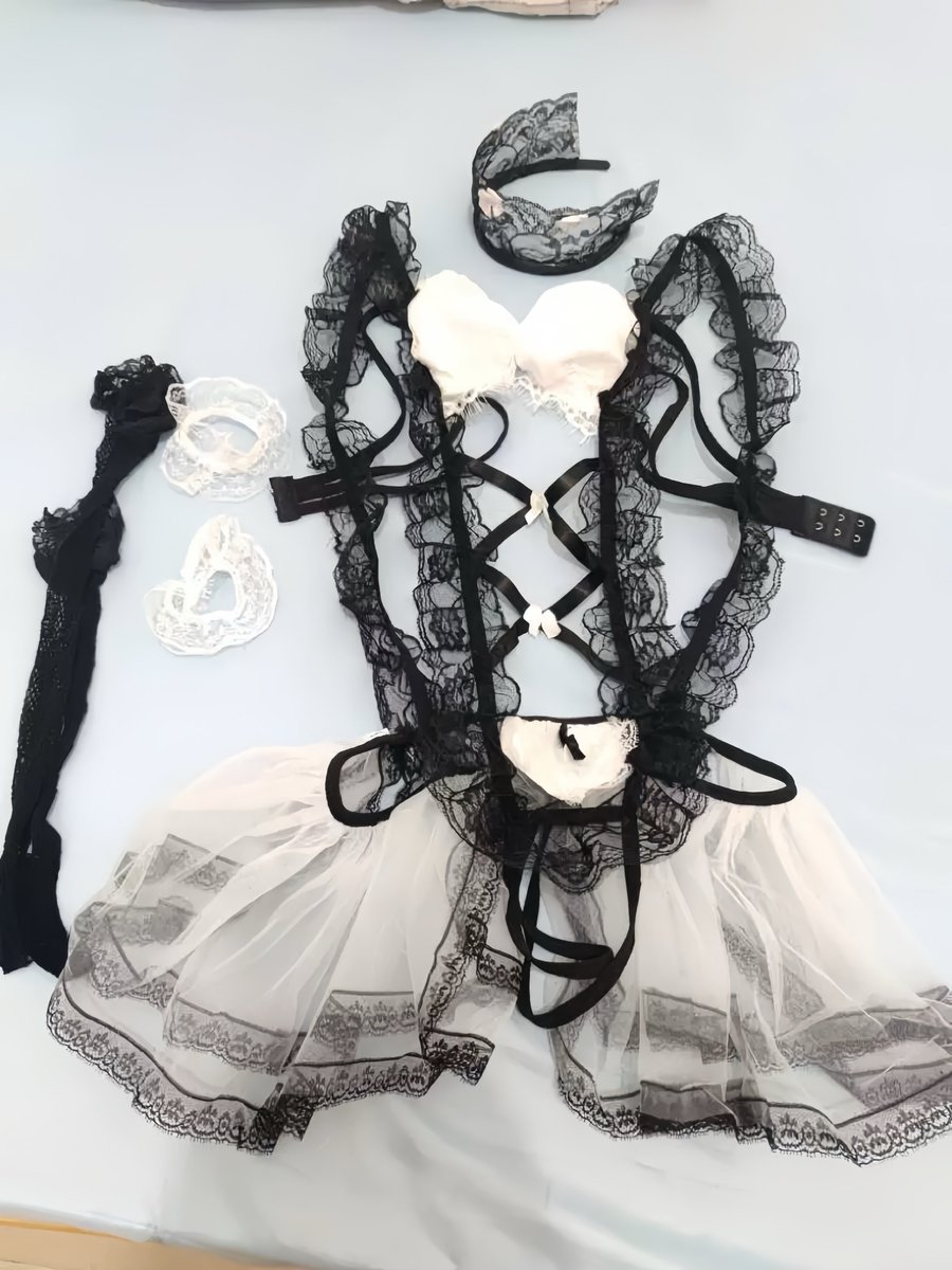 福利姬小五脸不圆Plus分享的黄推图片1 - 网红私拍内容