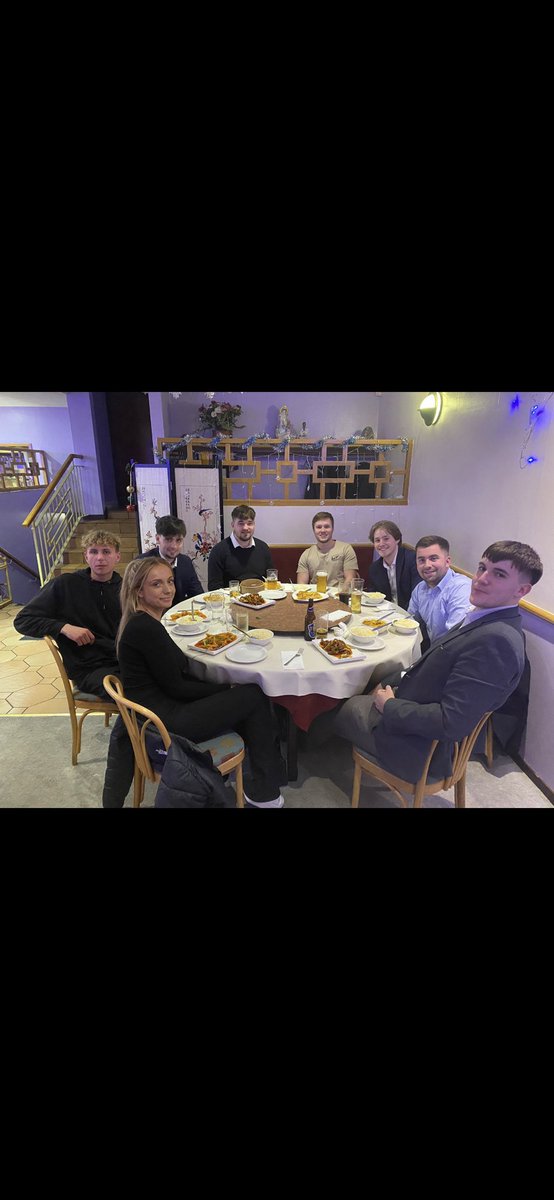 Belter Christmas meal for U339, looking forward to getting into the new year and smashing through our targets 💸🔥🌲