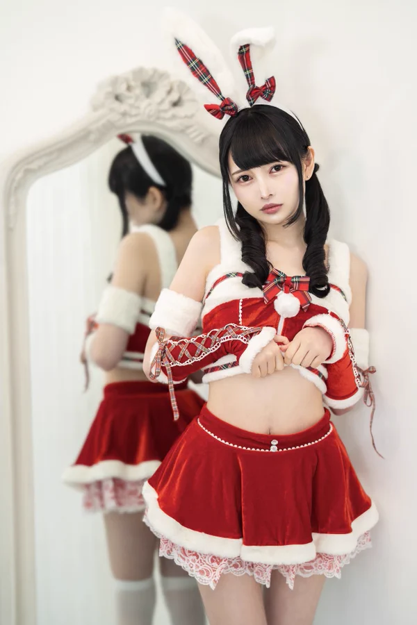 Asian girl Christmas costume