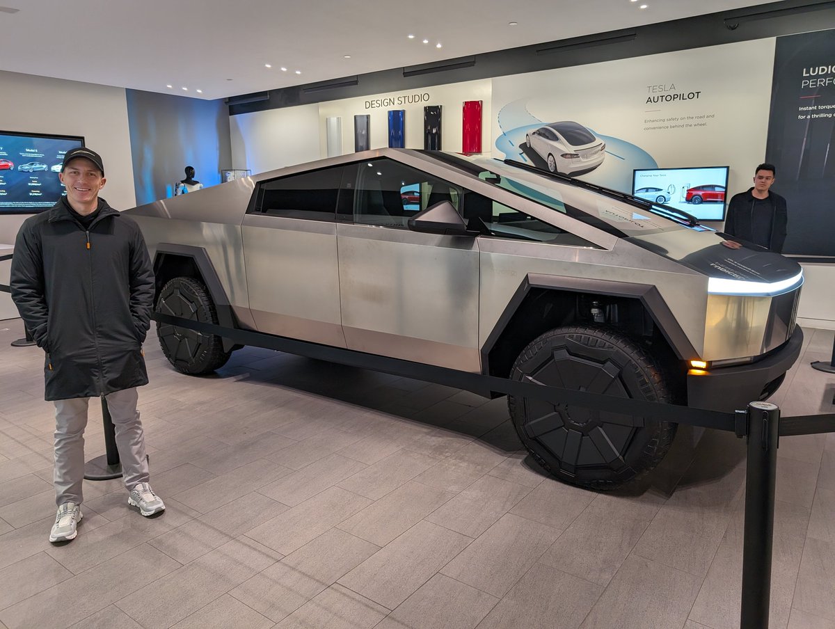 MrGoElectric's tweet image. Pretty sweet. I look forward to taking delivery soon.