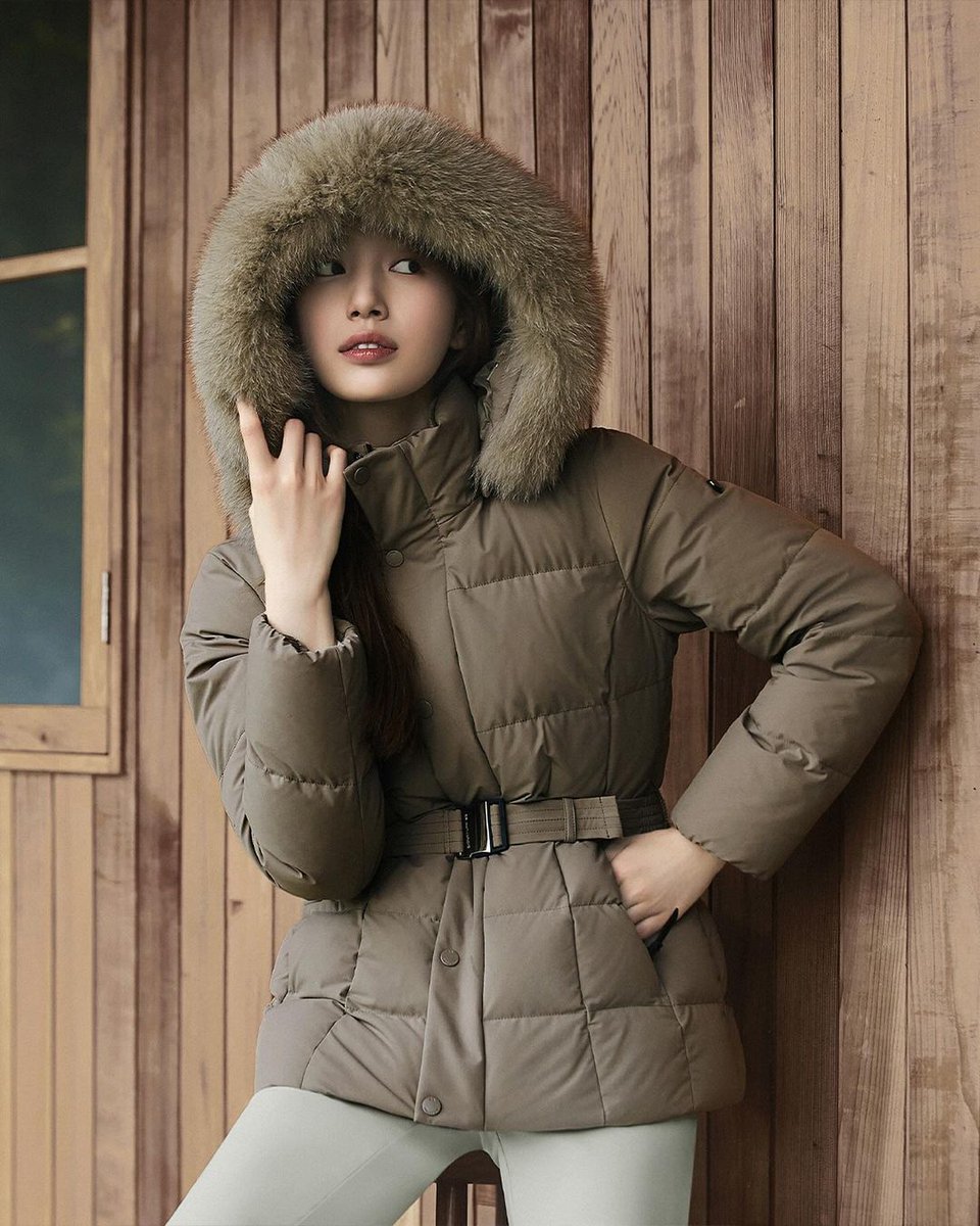 Suzy☺︎ This ain't new bike day for Abby—yet. She just couldn't resist