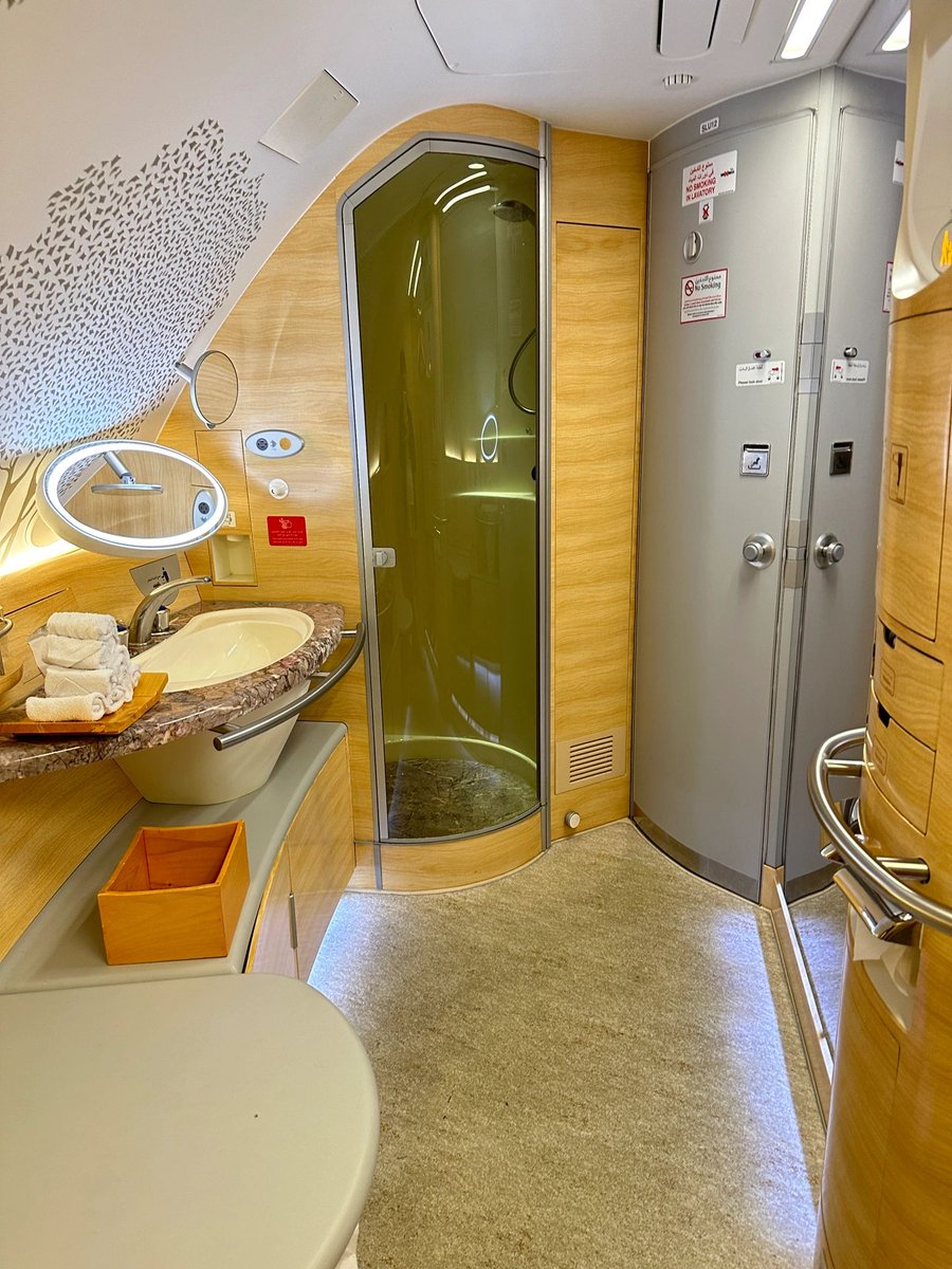 Home for Christmas with my parents #airplane #hong kong #christmas