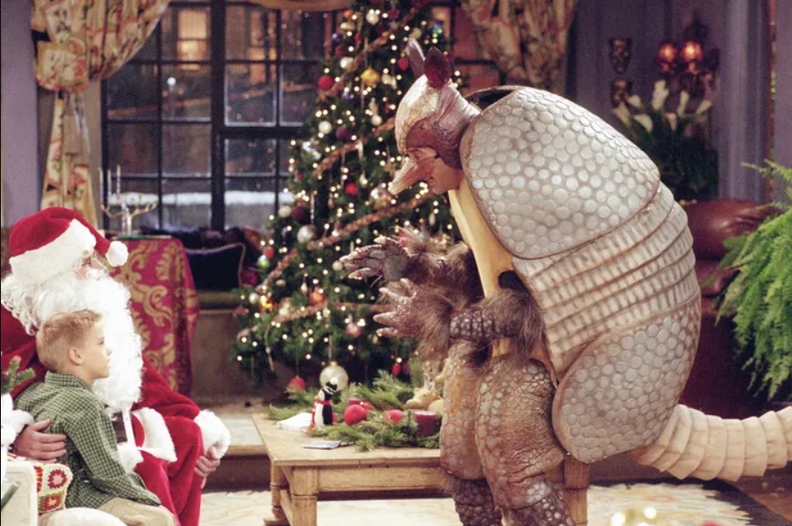 Unsere neuste Folge befindet sich leider noch im Schnitt, aaaber das hat uns nicht davon abgehalten, in diesem Jahr noch eine kleine Weihnachtsfolge für euch aufzunehmen. 🎁 tv-serien-stars.podigee.io/44-die-weihnac…