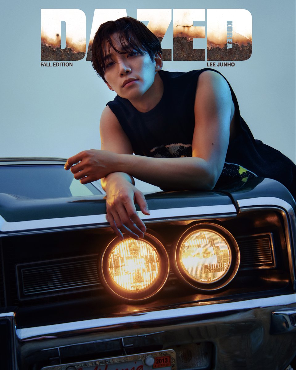 Leaving his mark in the headlights.
Captivating on the cover of @DazedKorea magazine, @Follow_LeeJunho personifies elevated sophistication fitted in the #DiorMenFall 2023 collection by Kim Jones.
#StarsinDior