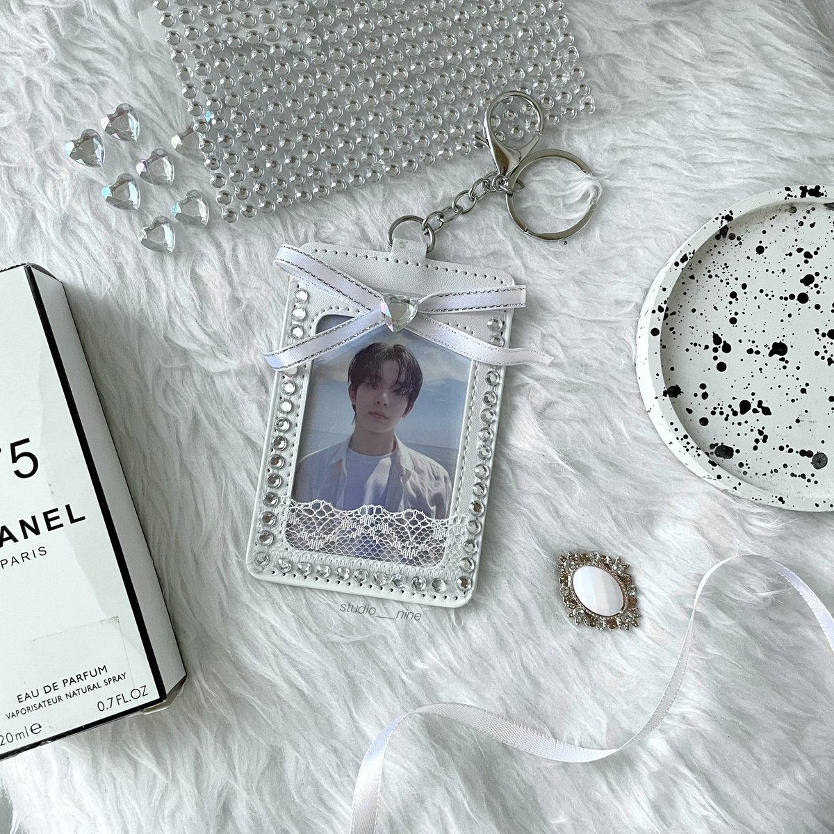 studio nine (@studio__nine) on Twitter photo it's giving white christmas vibes 🤍
also, currently missing dimension : dilemma era ⋅˚₊‧ ୨୧ ‧₊˚ ⋅
pc holder from <a href="/studio__nine/">studio nine</a>
#bystudionine it's giving white christmas vibes 🤍
also, currently missing dimension : dilemma era ⋅˚₊‧ ୨୧ ‧₊˚ ⋅
pc holder from <a href="/studio__nine/">studio nine</a>
#bystudionine