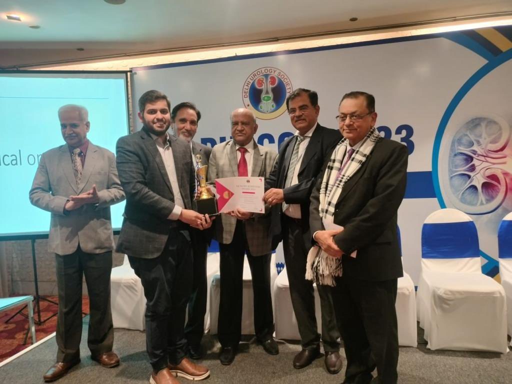 Happy to share that I received 1st prize for video presentation and The Delhi Urological Society Achievers award at this year annual conference DUSCON. Thank you to all my mentors. <a href="/dranantkumar1/">Dr. Anant Kumar</a> <a href="/SamitChaturved3/">Samit Chaturvedi</a> <a href="/SoodDrsood/">Rajeev Sood</a> <a href="/MchUrology/">Dr Umesh Sharma</a>