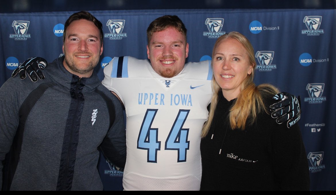 All glory to god in the highest!! @CoachParling @Coach_Hoskins @CoachTebrink @Upper_Iowa_FB @D1Apex #sledge