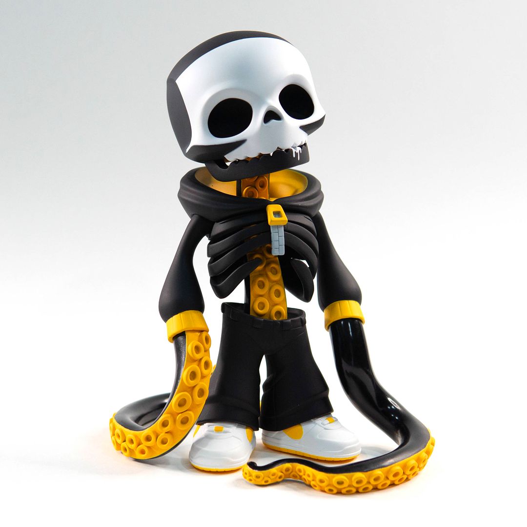 spankystokes's tweet image. 8PM x Plastic Empire - Dcon debut &quot;Toxic Citrus&quot; Jimmy available TODAY online! dlvr.it/T0V5cR #8PM #DesignerConDCon #PlasticEmpire #Shoes #Skull