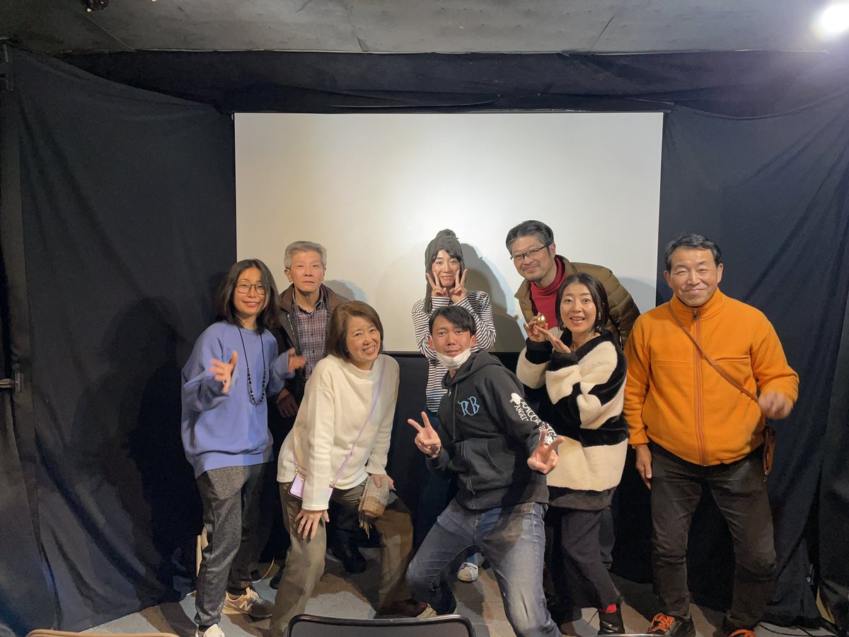 本日最終日〜
『THE MOTH QUEEN』＆『#監督力』1週間15回上映無事終了しました〜。
年末忙しい時期に観にきてくださった皆様本当にありがとうございました〜❗️
連日舞台挨拶をしてくださった合アレン監督、真砂豪監督ありがとうございました✨

今後の上映は未定ですが、またどこかで！
#モスクイーン