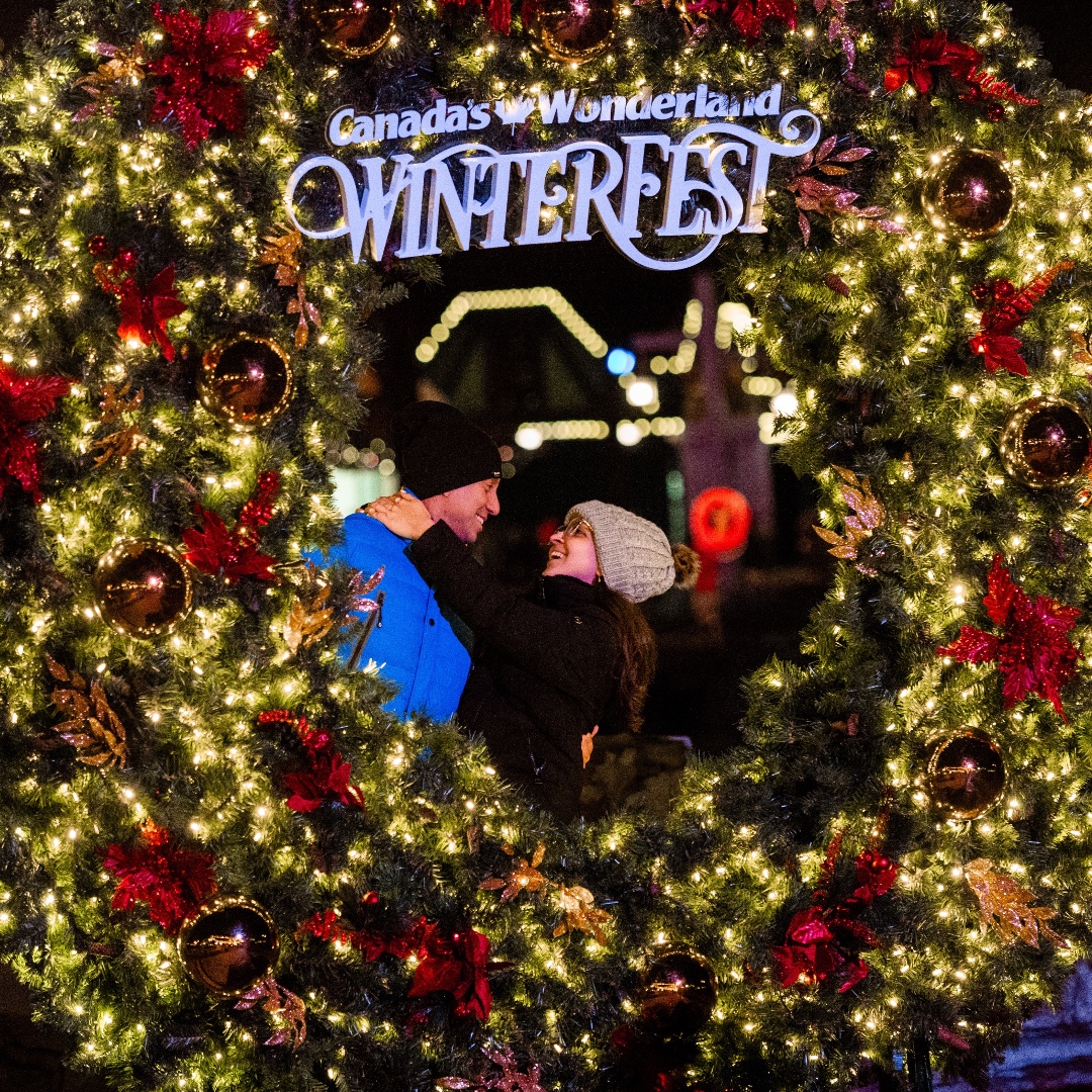 Who needs mistletoe when you've got twinkling lights and cozy vibes? 💑❄️ Tag your winter love and let the enchantment begin! #WinterLoveStory #WonderlandRomance