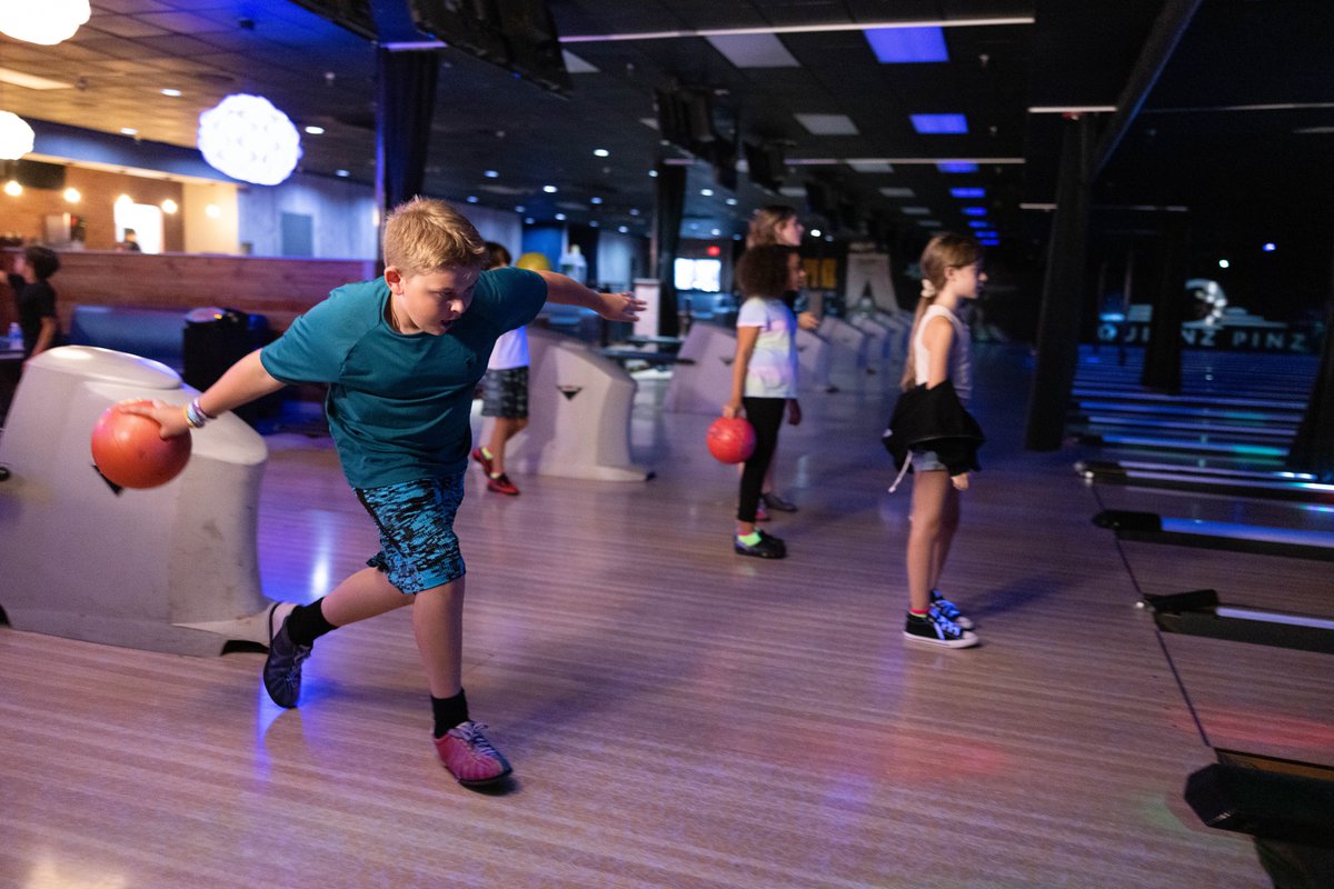 Plan the perfect winter day trip with @quinnzpinz 🎳