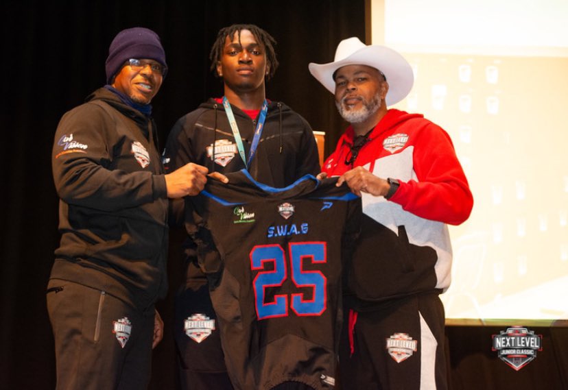 Marcellus Nwalozie ✝️ (@marcellusnwalo1) on Twitter photo Thank you <a href="/OVNEXTLEVEL/">Next Level Classic Program</a> <a href="/coach_wiseup/">Andre Wise</a> for the experience and the opportunity to participate in this camp. #OKG <a href="/Jmack37/">Jason McKie</a> <a href="/tygtalexpo/">TYGTALEXPO</a> <a href="/EDGYTIM/">Timothy “EDGYTIM” OHalloran</a> <a href="/ncsa/">NCSA College Recruiting</a> <a href="/DeepDishFB/">DEEP DISH FOOTBALL</a> @Rivals_Clint Thank you <a href="/OVNEXTLEVEL/">Next Level Classic Program</a> <a href="/coach_wiseup/">Andre Wise</a> for the experience and the opportunity to participate in this camp. #OKG <a href="/Jmack37/">Jason McKie</a> <a href="/tygtalexpo/">TYGTALEXPO</a> <a href="/EDGYTIM/">Timothy “EDGYTIM” OHalloran</a> <a href="/ncsa/">NCSA College Recruiting</a> <a href="/DeepDishFB/">DEEP DISH FOOTBALL</a> @Rivals_Clint