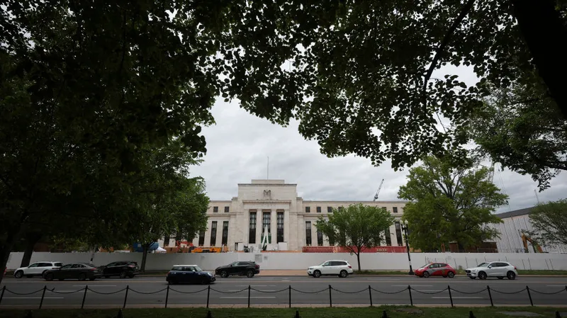 MustardsColonel's tweet image. Analysts warned that a brief rise in U.S. overnight lending rates this month could signal tightness in money markets next year as the U.S. government sells more Treasuries to finance the deficit.

Concerns were raised earlier this month when overnight cash lending rates in short-