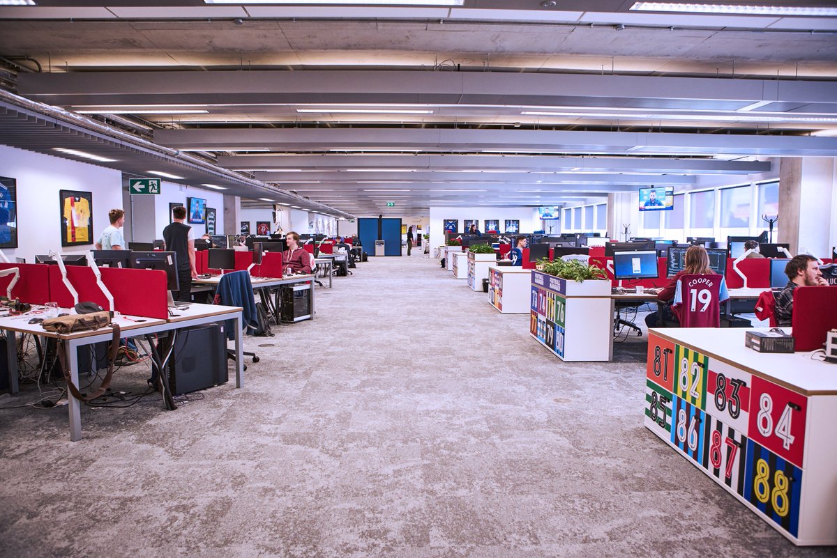 SportsInt's tweet image. Join the team 🤝

Take a look at our NEW open roles across the studio - Design, Data, QA, Web, Marketing and more.

Apply now! Window closes early Jan 2024...

👉 sigames.com/careers