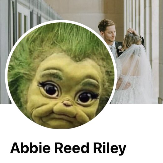 Happy 2 Year Engagediversary to my lifelong Holiday Cheermeister, @reedabs25. Since I’ll never top this Christmas gift, I’m hoping I can run this one back every 12/22.

I’m so grateful to spend our first married Christmas together this year &amp; to share all our holidays together 🎄