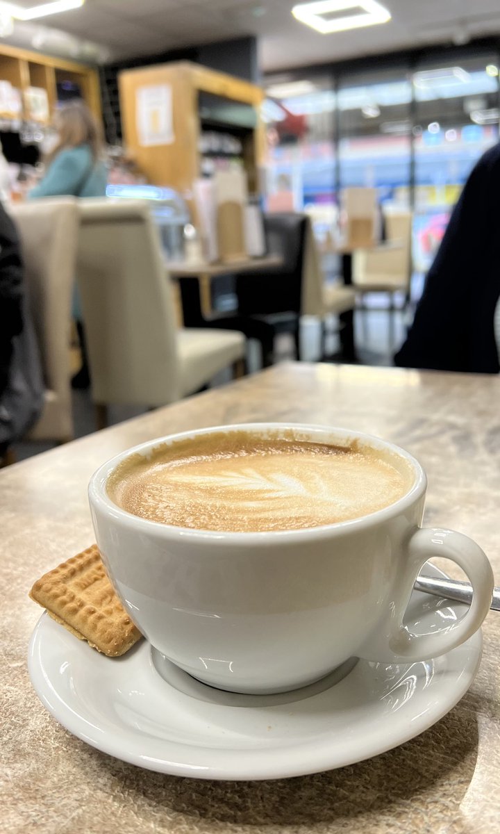wass74's tweet image. #Cheers to a good #Mooch #Wassoncoffee at #Skegness this morning followed by a bracing seaside walk and then #Eptons #FishAndChips #FridayVibes